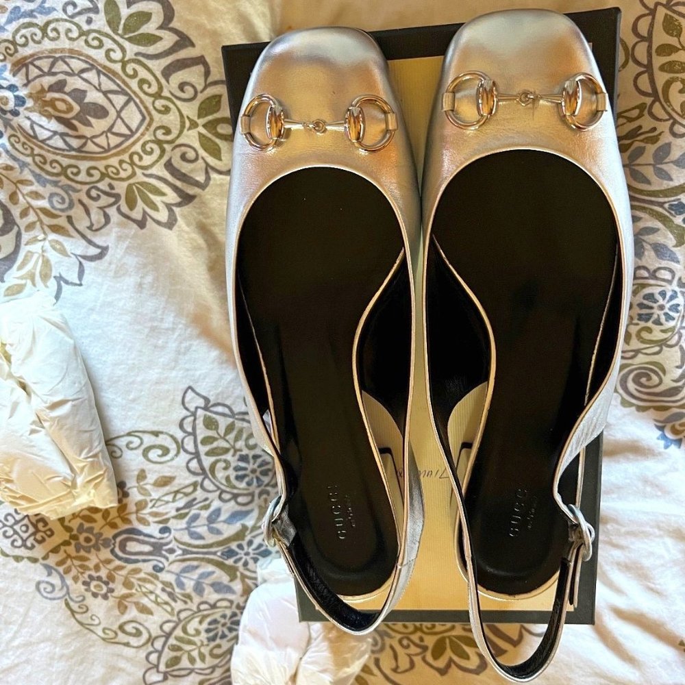 100% Authentic Gucci Silver Horsebit Slingback Shoe 11 41